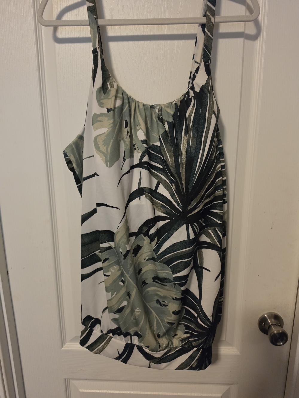 Tropical Leaf Print Camisole Swim Top And Swim Skirt Set